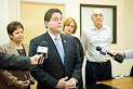 Report  Mother of West New York mayors son passes out in federal