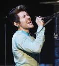 http://popawesome.com/wp-content/uploads/2009/09/Davey-Havok-2.jpg