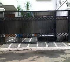 CONTOH GBR DESAIN PAGAR RUMAH BESI HOLLOW MODEREN MENARIK ...