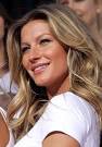 Gisele Bündchen Zaterdag 24 maart tussen 11:30 en 14:00 uur: Enschede - images?q=tbn:ANd9GcTgvVqwmPQNdFoWn-e8Icz-s2hzs37DwIYPrWvpFxRfyRRj3SPB3x4GxIdc