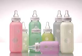 Image of baby bottles.