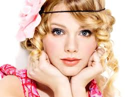 Taylor Swift , she's Adorable :D