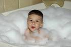 bubble bath - photo/picture definition at Photo Dictionary ...