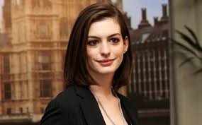 anne hathaway catwoman