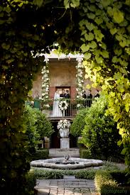 Secret Garden Wedding Theme: Ideas? :  wedding secret garden wedding vintage garden whimsical Images?q=tbn:ANd9GcTjr CSzvIFjZQkQSMVhTVYqKUjU4 DoEU2m9uKVnRHHhqCAQYI
