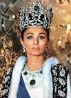 Las coronas de Farah Diba y el
