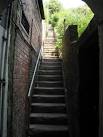 Mind the urine soak walls at the bottom! - via Daymix