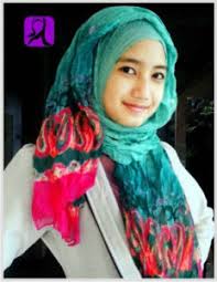 Model Hijab Cantik Untuk Acara Santai | Hijabina: Jual Hijab Online