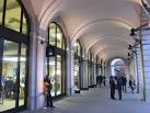 Apple Store Covent Garden, - via Daymix