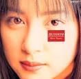 奥菜恵さんは、左目がオッドアイ