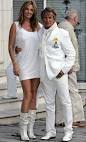 http://img.dailymail.co.uk/i/pix/2007/06_02/rodstewartR1506_468x773.jpg