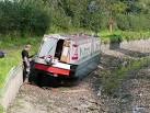 This is narrowboat Odysseus, - via Daymix