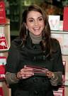 Queen Rania Video, Pictures, Gallery   AskMen