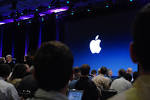 WWDC 2008 Day 1: Keynote (and Keynote Line) Photo Gallery | The iLife
