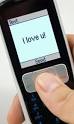 10 Romantic Flirt Text Messages
