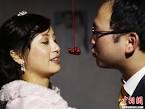 福州青年“光棍节”扎堆“脱光”-中
