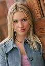 Sarah Carter Picture 0