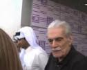 عمر الشريف يعتدي على إمرأة في