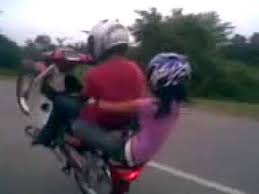 Atraksi Motor - YouTube