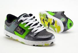 dc sneakers