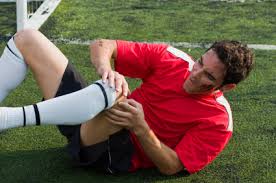 معظم الاصابات تمس الاربطة و العضلات 29-5sports_injury_knee