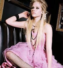  Avril Lavigne  Avril-lavigne-20071221-353903