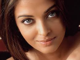 http://t3.gstatic.com/images?q=tbn:DFLjDT8J1zoGbM:http://www.theaishwaryarai.com/UserFiles/2007/9/12/aishwarya-rai.jpg