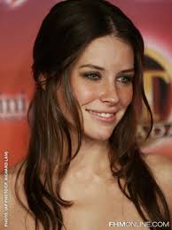 Evangeline Lilly style