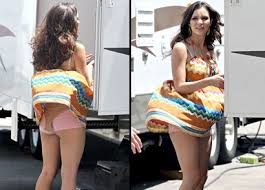 Katherine McPhee up skirt
