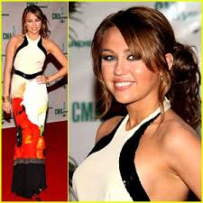 Miley Cyrus - CMA Awards 2008