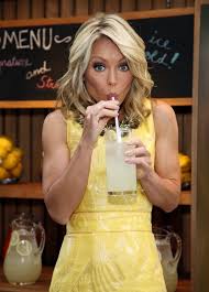 kelly ripa 2009