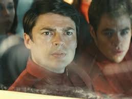 http://t3.gstatic.com/images?q=tbn:HEYj6LAnSgbEjM:http://i362.photobucket.com/albums/oo63/film2009/star-trek-mccoy.jpg&t=1