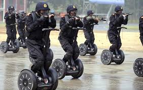 military guns