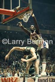 Darryl Dawkins photo by Larry