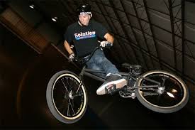 http://t3.gstatic.com/images?q=tbn:M3EXhTXP15nHoM:http://www.fatbmx.com/uploads4/2009Q2/wk25/dew1.jpg