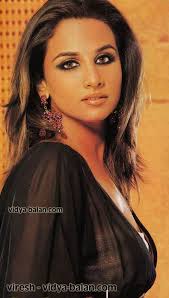 http://t3.gstatic.com/images?q=tbn:NZ03J2kMkdv7bM:http://www.gobollywood.com/pictures/Vidya_Balan.jpg&t=1