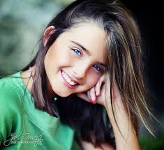 brooke shields hair color