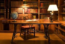 http://t3.gstatic.com/images?q=tbn:PiNbTS-1FYReXM:http://marketplacealive.files.wordpress.com/2008/03/old-library-reading-room.jpg