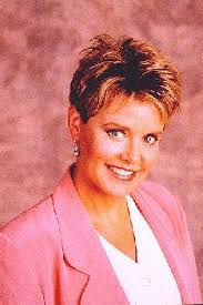 Amanda Bearse in the pit - AmandaBearse