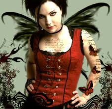 You wouldnt compare Amy Lee