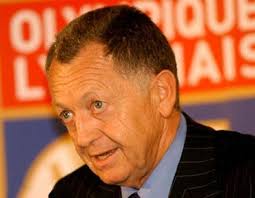 http://t3.gstatic.com/images?q=tbn:U7SL46Lko4vYOM:http://www.le-media.fr/wp-content/uploads/2009/09/Jean-Michel-Aulas.jpg