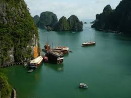 ha long bay vietnam