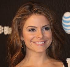 Maria Menounos fashion