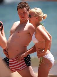 Anna Faris no clothes