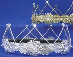 homecoming crown