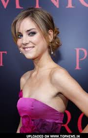 Jessica Stroup hairstyles