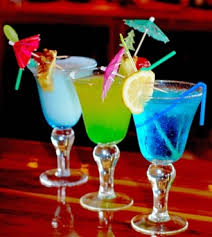 http://t3.gstatic.com/images?q=tbn:cj07yvMPlawuVM:http://srv48.odsiebie.com/MTI0MTUzNjA0MQ%3D%3D/MTI0MTUzNjg4MDcuanBn/drinki1_330.jpg