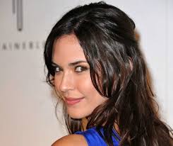 Odette Yustman fotos