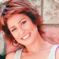 Iclal Ayd�n - Seni Seviyordum D�nle