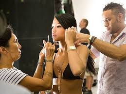 official girl cassie